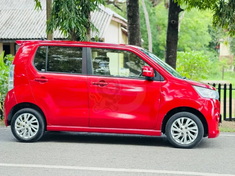 Suzuki Wagon R Stingray